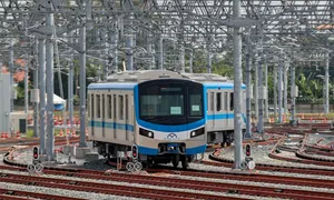 Lãnh đạo TP HCM kêu gọi người dân mua trái phiếu đóng góp làm metro